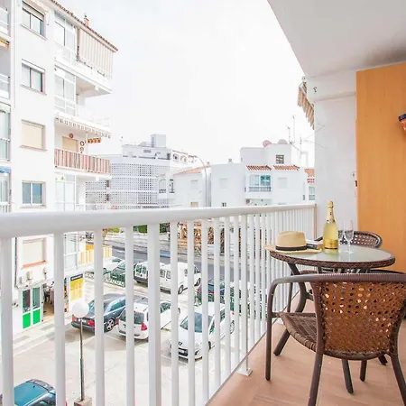 Apartamento Al Lado De La Playa Torrecilla Calle Malaga Apartment